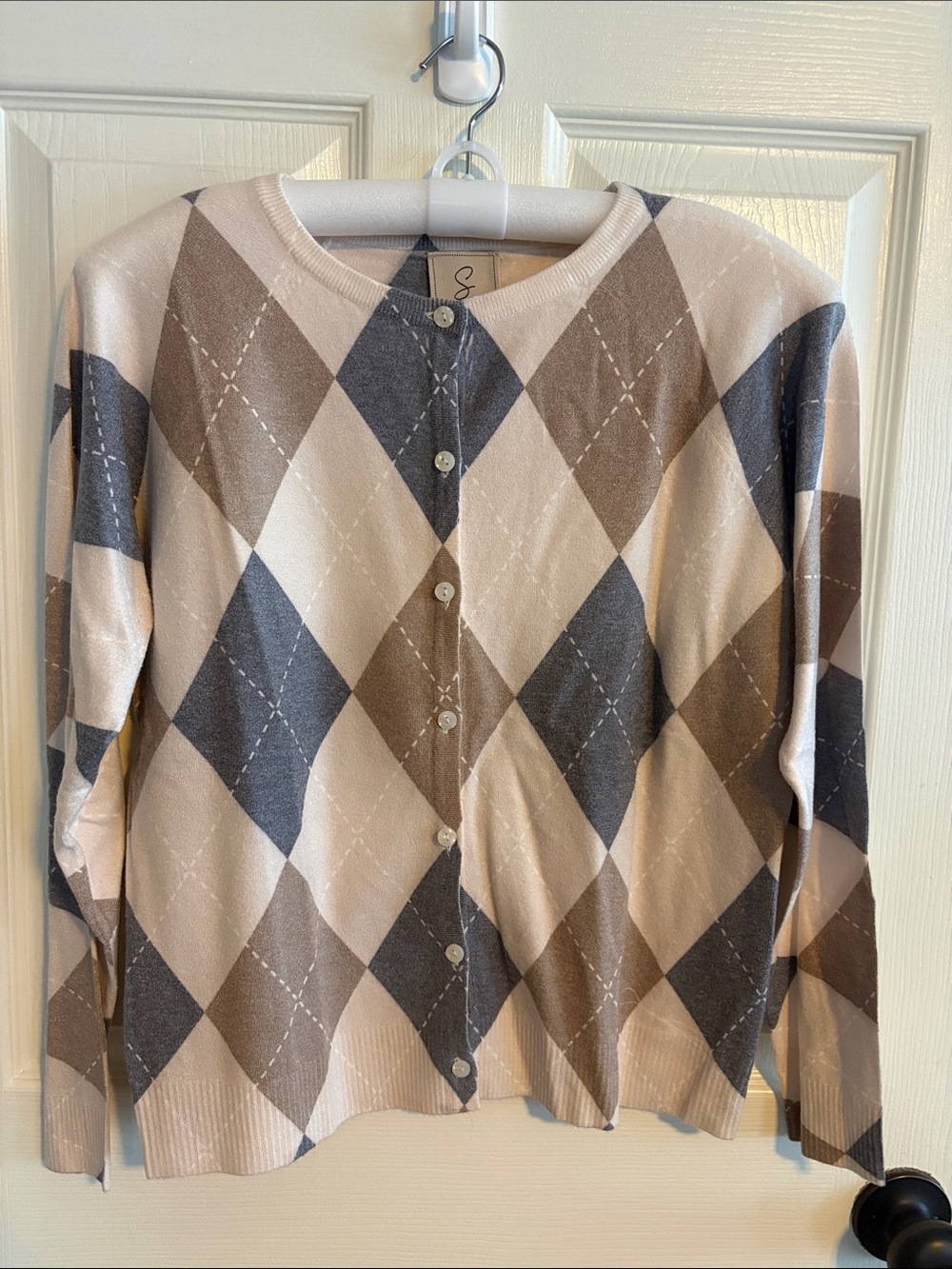 Sioni Beige, Brown & Gray Argyle Button-Front Cardigan